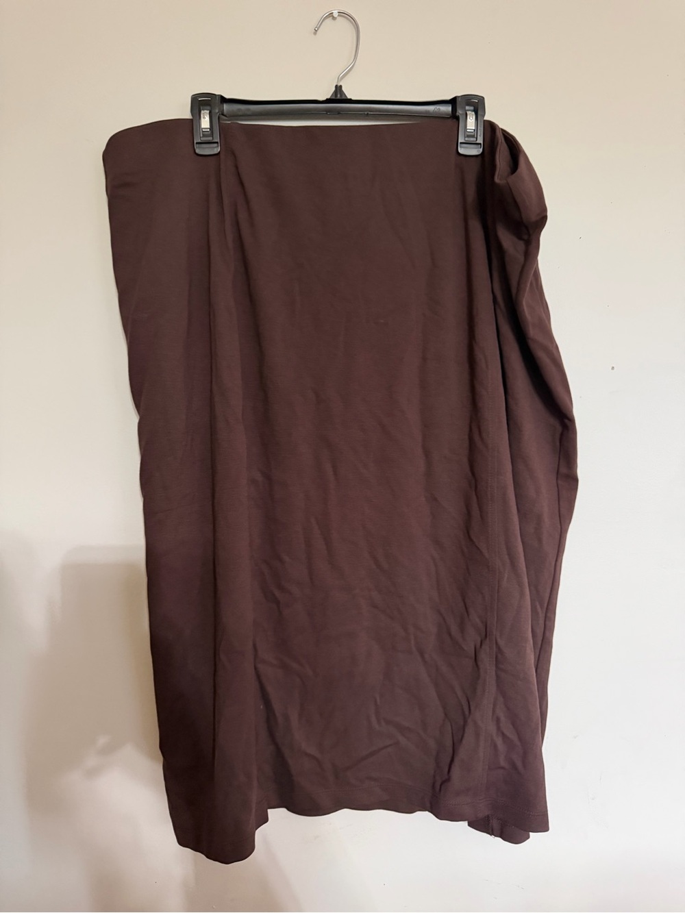 Catos Women's Midi Skirt in Deep Brown - Everyday Elegant
